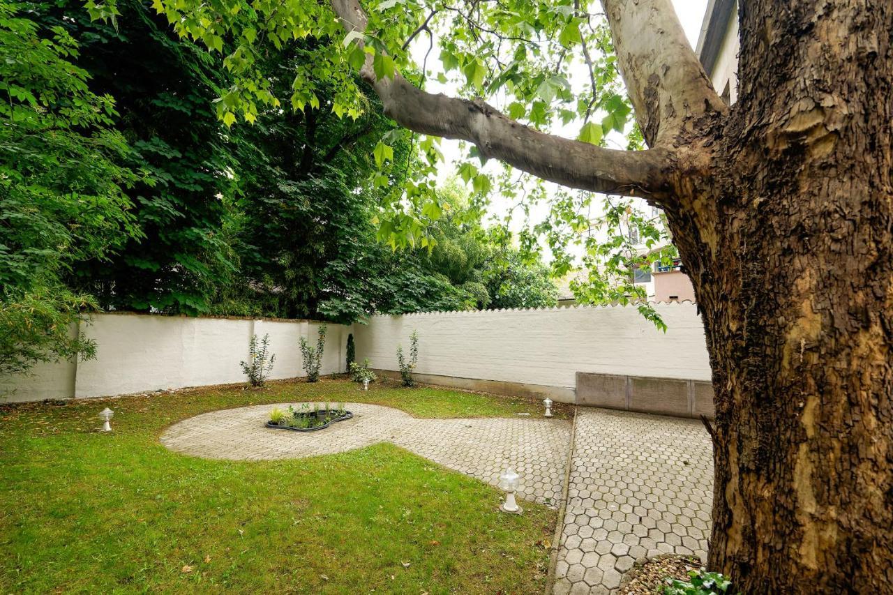 Villa Oliver Budapest Exterior photo